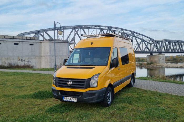 Volkswagen Crafter 2.0 TDI 6 os. (Brygadówka)